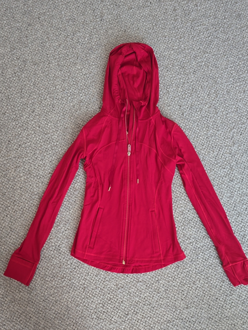 LULULEMON DEFINE JACKWT RED/GOLD, SIZE 4, GORGEOUS EXCELLENT CONDITION!